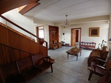 CASA COMERCIAL EN VENTA AVENIDA SOLANO, SECTOR VIRGEN DE BRONCE, HOSPITAL MONTE SINAI