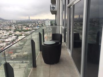 Departamento en Venta en Zona Tec en Monterrey Nuevo Leon