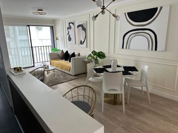 ALQUILO DEPARTAMENTO TOP FINAMENTE DECORADO Y AMOBLADO (casi estreno)