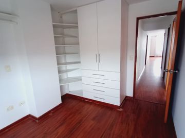 Venta departamento en Lince