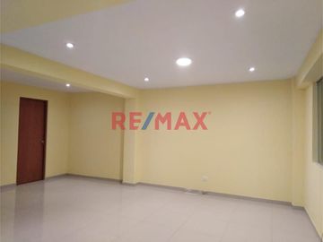 Departamento Esquina, Cerca A Cc Del Sur, Estrategicamente Ubicado, Amplio Y Ventilado De 91 M2 En Tercer Piso