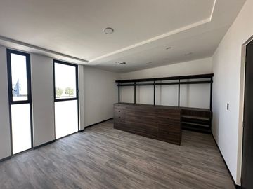 CASA EN VENTA EN CASTELO, SAN FRANCISCO