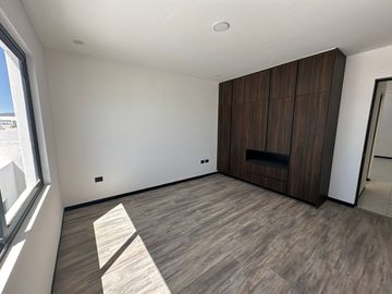 CASA EN VENTA EN CASTELO, SAN FRANCISCO