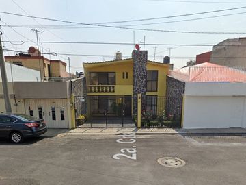 Casa En Venta En Calle 615 San Juan de Aragón IV Secc Gustavo A. Madero Ciudad de México