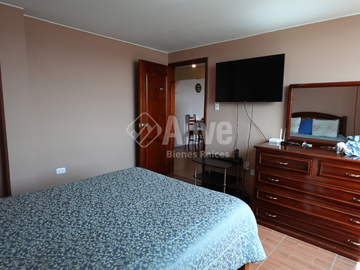 Casa rentera de venta en Chillogallo barrio El Porvenir