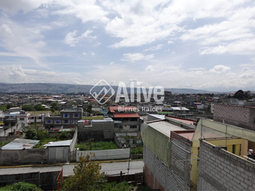 Casa rentera de venta en Chillogallo barrio El Porvenir