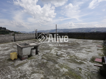 Casa rentera de venta en Chillogallo barrio El Porvenir