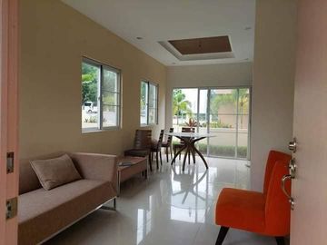 FOR SALE 3 BEDROOMS 2 STOREY HOUSE AND LOT IN VILLA CONCHITA SUBD IN BAGO GALLERA