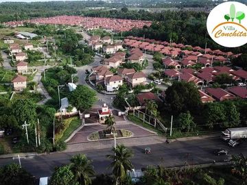 FOR SALE 3 BEDROOMS 2 STOREY HOUSE AND LOT IN VILLA CONCHITA SUBD IN BAGO GALLERA