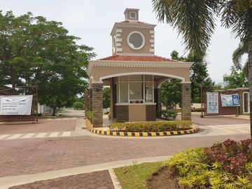FOR SALE 3 BEDROOMS 2 STOREY HOUSE AND LOT IN VILLA CONCHITA SUBD IN BAGO GALLERA