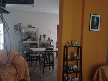 VENTA DE CASA COMO TERRENO, CON DOBLE FRENTE EN AV. PUMACAHUA. RSANCHEZ