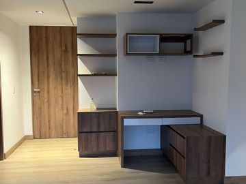 APARTAMENTO HUNGRÍA FRENTE A EXPOFERIAS