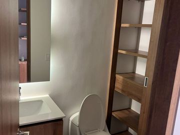 APARTAMENTO HUNGRÍA FRENTE A EXPOFERIAS