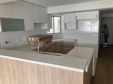 DE ESTRENO, ESPECTACULAR DEP EN 4TO PISO, 3 DORM, EST, VISTA EXTERIOR