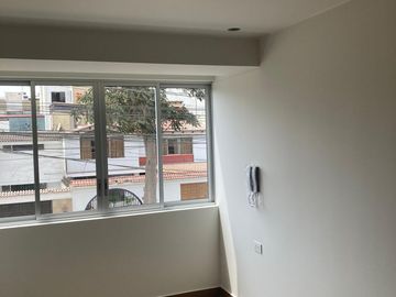 DE ESTRENO, ESPECTACULAR DEP EN 4TO PISO, 3 DORM, EST, VISTA EXTERIOR