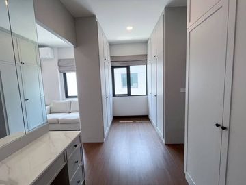 For Sale 5 bedrooms 6 bathroom The City Bangna