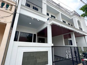Rumah Dijual Ready Murah Di Kalisari Pasar Rebo Jakarta Timur Nego
