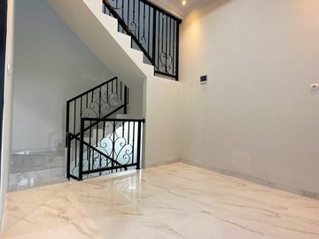 Rumah Dijual Ready Murah Di Kalisari Pasar Rebo Jakarta Timur Nego