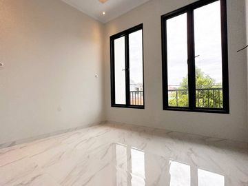 Rumah Dijual Ready Murah Di Kalisari Pasar Rebo Jakarta Timur Nego