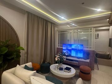 1 BEDROOM CONDO UNIT IN MIRA FOR SALE LOCATED IN MIRASOL ST. CUBAO QUEZON CITY PRE-SELLING PROMO AS LOW AS 10K MONTHLY