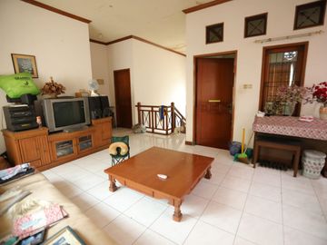 BU rumah mewah huk Gema Pesona Estate kawasan elit Depok