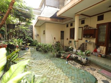 BU rumah mewah huk Gema Pesona Estate kawasan elit Depok