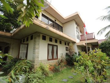 BU rumah mewah huk Gema Pesona Estate kawasan elit Depok