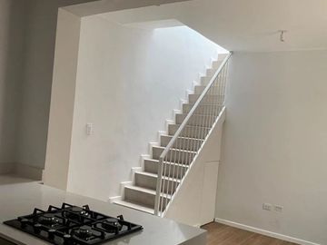 LINDO DUPLEX EN BUENA ZONA DE LINCE