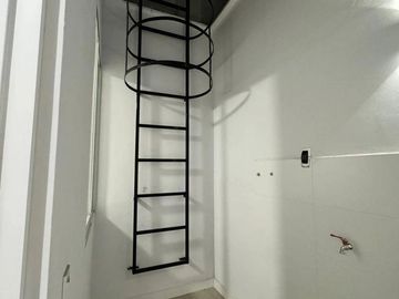 LINDO DUPLEX EN BUENA ZONA DE LINCE