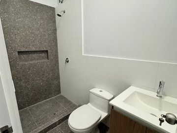 LINDO DUPLEX EN BUENA ZONA DE LINCE