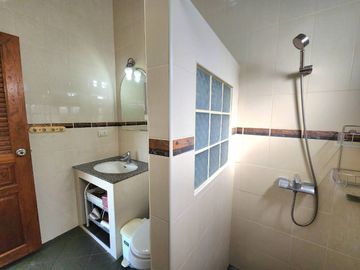 HS331 Khao-Tao, Huahin, house with private pool for sale