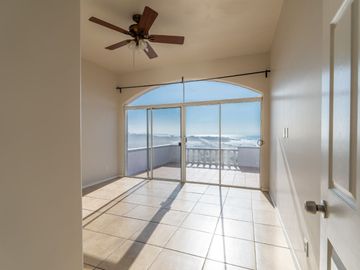 Stunning Coastal Retreat with Panoramic Ocean Views and Independent Guest Casita
