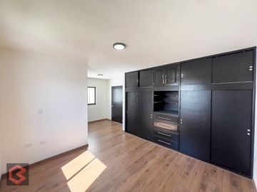 Casa en VENTA SAN PEDRO CHOLULA 5 RECAMARAS Y JARDIN RECURSO PROPIO