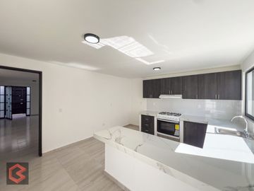 Casa en VENTA SAN PEDRO CHOLULA 5 RECAMARAS Y JARDIN RECURSO PROPIO