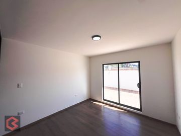 Casa en VENTA SAN PEDRO CHOLULA 5 RECAMARAS Y JARDIN RECURSO PROPIO