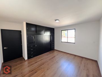 Casa en VENTA SAN PEDRO CHOLULA 5 RECAMARAS Y JARDIN RECURSO PROPIO
