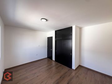 Casa en VENTA SAN PEDRO CHOLULA 5 RECAMARAS Y JARDIN RECURSO PROPIO