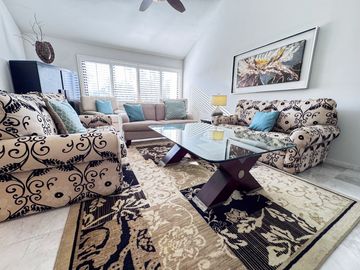 Lujosa Residencia en el Campo de Golf de El Cid, Mazatlán