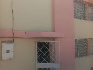 Casa en venta San Antonio Mitad del Mundo 90M2