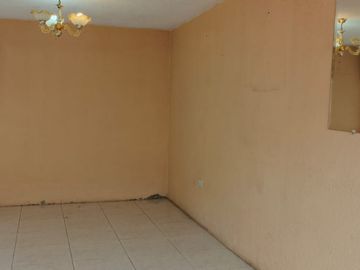 Casa en venta San Antonio Mitad del Mundo 90M2