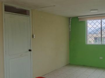 Casa en venta San Antonio Mitad del Mundo 90M2