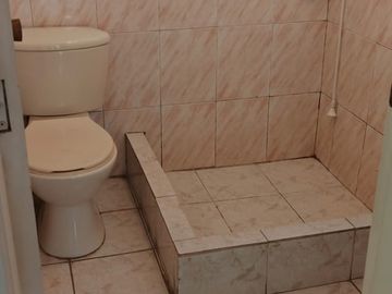 Casa en venta San Antonio Mitad del Mundo 90M2