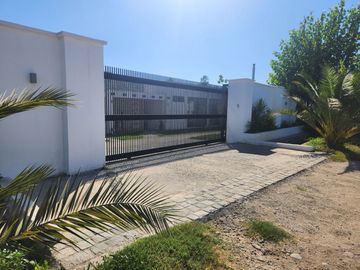 Se vende hermosa casa en Parcelacion El Llano, Rengo