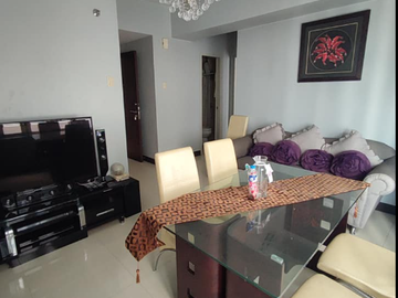 Combine Unit for sale in STAMFORD EXECUTIVE McKinley Hills Taguig - OK for FINANCING