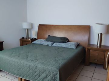 ESPACIOSA Y HERMOSA CASA EN VENTA EN FRACIONAMIENTO TABACHINES.