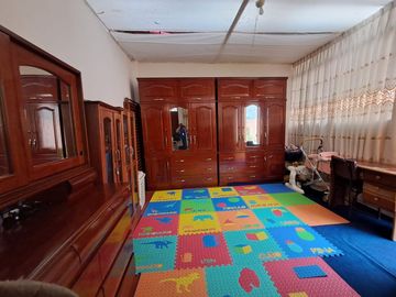CASA EN VENTA CON ARBOLES FRUTALES Y CANCHON
