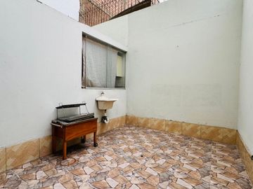 VENTA DE CASA VIPOL