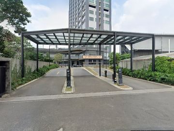 Apartemen Dijual di Embarcadero, Pondok Aren