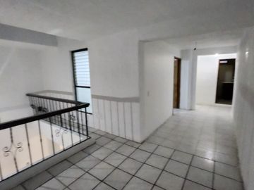 Excelente casa en la colonia del fresno
