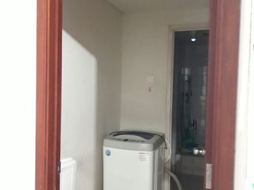 Sewa Apartemen 2 Bedroom Furnished di Royal Mediterania Garden, Central Park Jakarta Barat